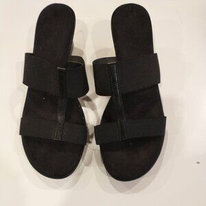 Used Black Italian Sandals Size 10